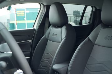 Voertuigafbeelding 38