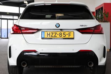 Voertuigafbeelding 9