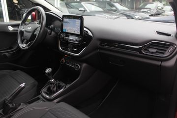 Voertuigafbeelding 12