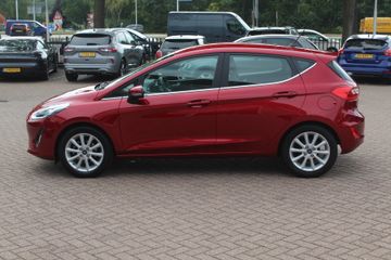 Voertuigafbeelding 6