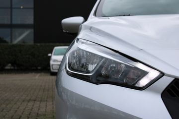 Voertuigafbeelding 5