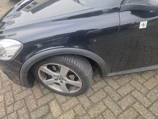 Voertuigafbeelding 9