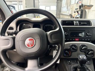 Voertuigafbeelding 12