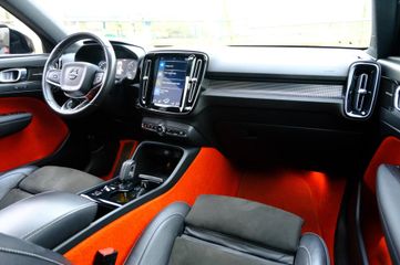 Voertuigafbeelding 4