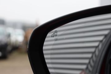 Voertuigafbeelding 13