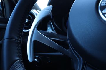 Voertuigafbeelding 38