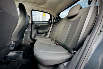 Voertuigafbeelding 12