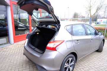 Voertuigafbeelding 8