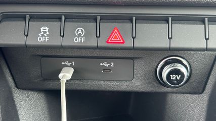 Voertuigafbeelding 13