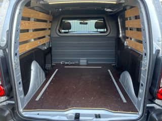 Voertuigafbeelding 24