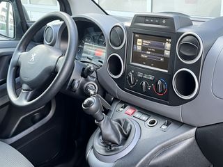 Voertuigafbeelding 27