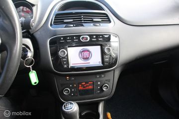 Voertuigafbeelding 17