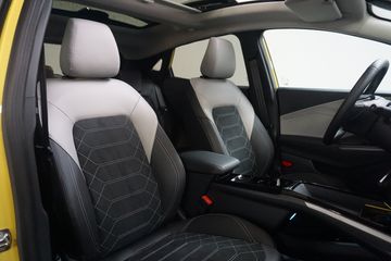 Voertuigafbeelding 8