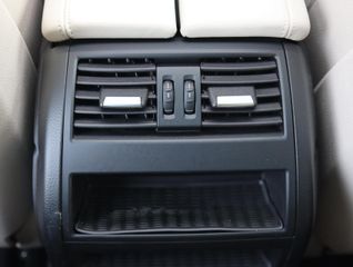 Voertuigafbeelding 44