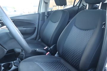 Voertuigafbeelding 13