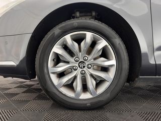 Voertuigafbeelding 18