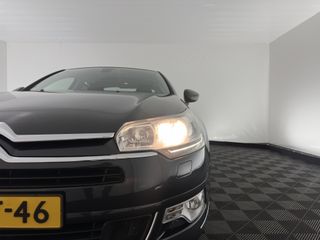 Voertuigafbeelding 19