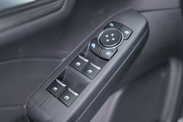 Voertuigafbeelding 32