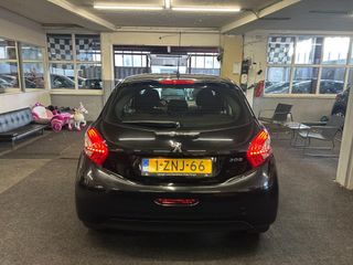 Voertuigafbeelding 4