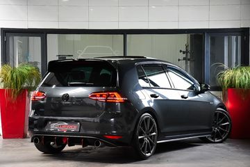 Voertuigafbeelding 3