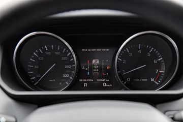 Voertuigafbeelding 13