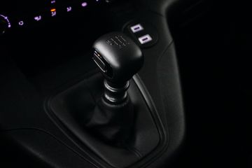 Voertuigafbeelding 16