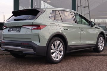 Voertuigafbeelding 7