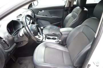 Voertuigafbeelding 8