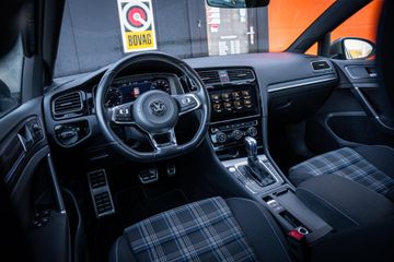 Voertuigafbeelding 35