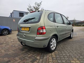 Voertuigafbeelding 10