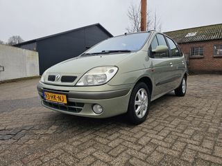 Voertuigafbeelding 8