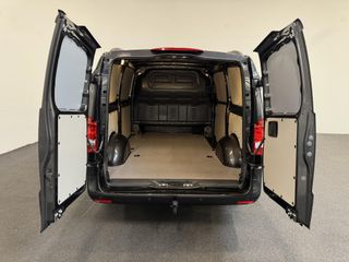 Voertuigafbeelding 30