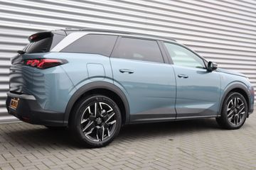 Voertuigafbeelding 6