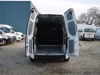 Voertuigafbeelding 7