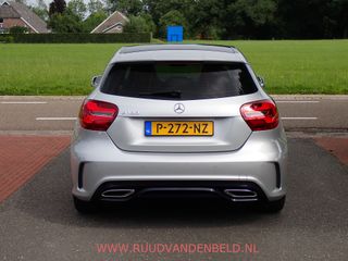 Voertuigafbeelding 21