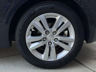 Voertuigafbeelding 28