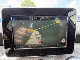 Voertuigafbeelding 9