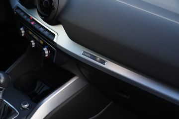 Voertuigafbeelding 16