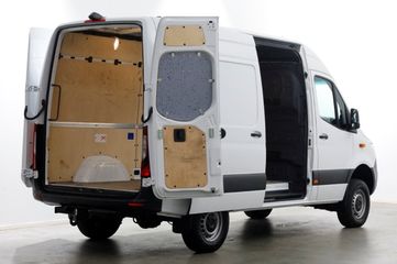 Voertuigafbeelding 10