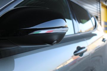 Voertuigafbeelding 9