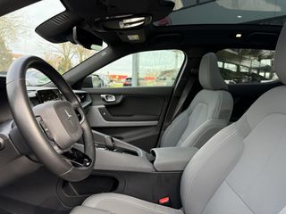 Voertuigafbeelding 11