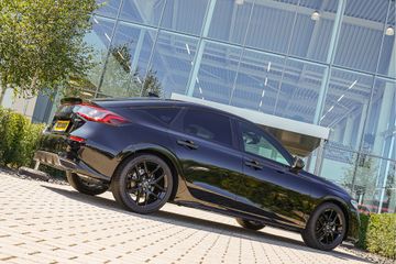 Voertuigafbeelding 12