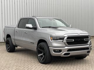 Voertuigafbeelding 3