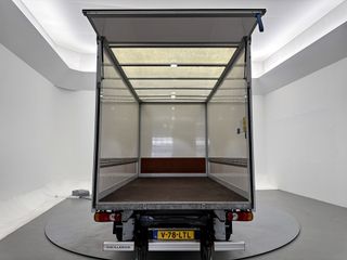 Voertuigafbeelding 13