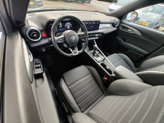 Voertuigafbeelding 13