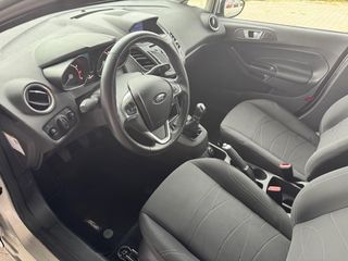 Voertuigafbeelding 5