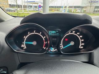 Voertuigafbeelding 8