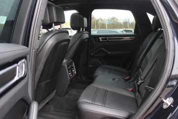 Voertuigafbeelding 9