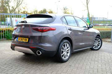 Voertuigafbeelding 2