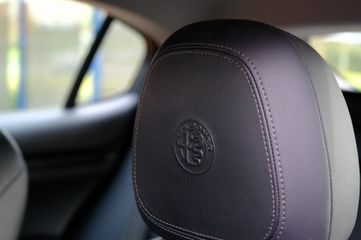 Voertuigafbeelding 26